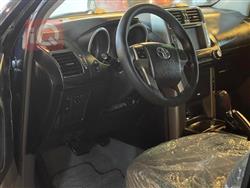 تۆیۆتا لاندكروزر پرادۆ